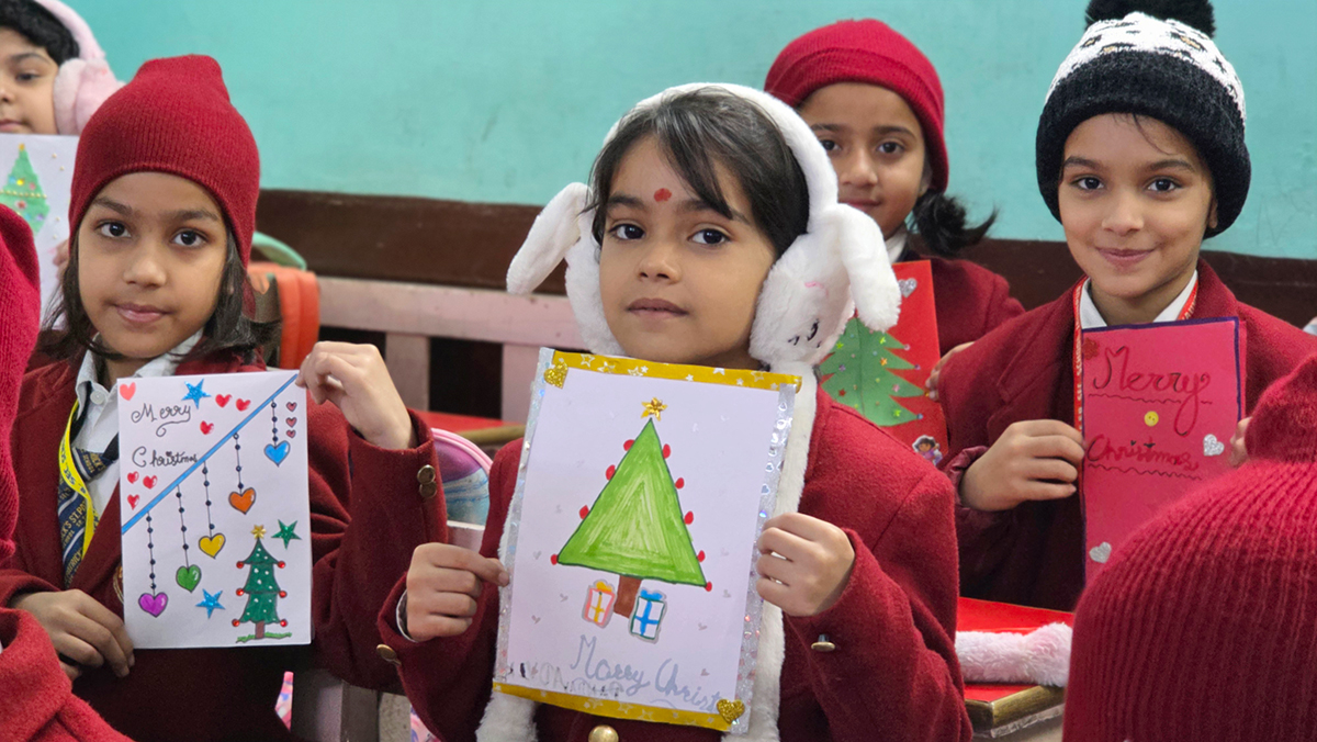 Joyful Christmas Coloring Activity for Young Learners
