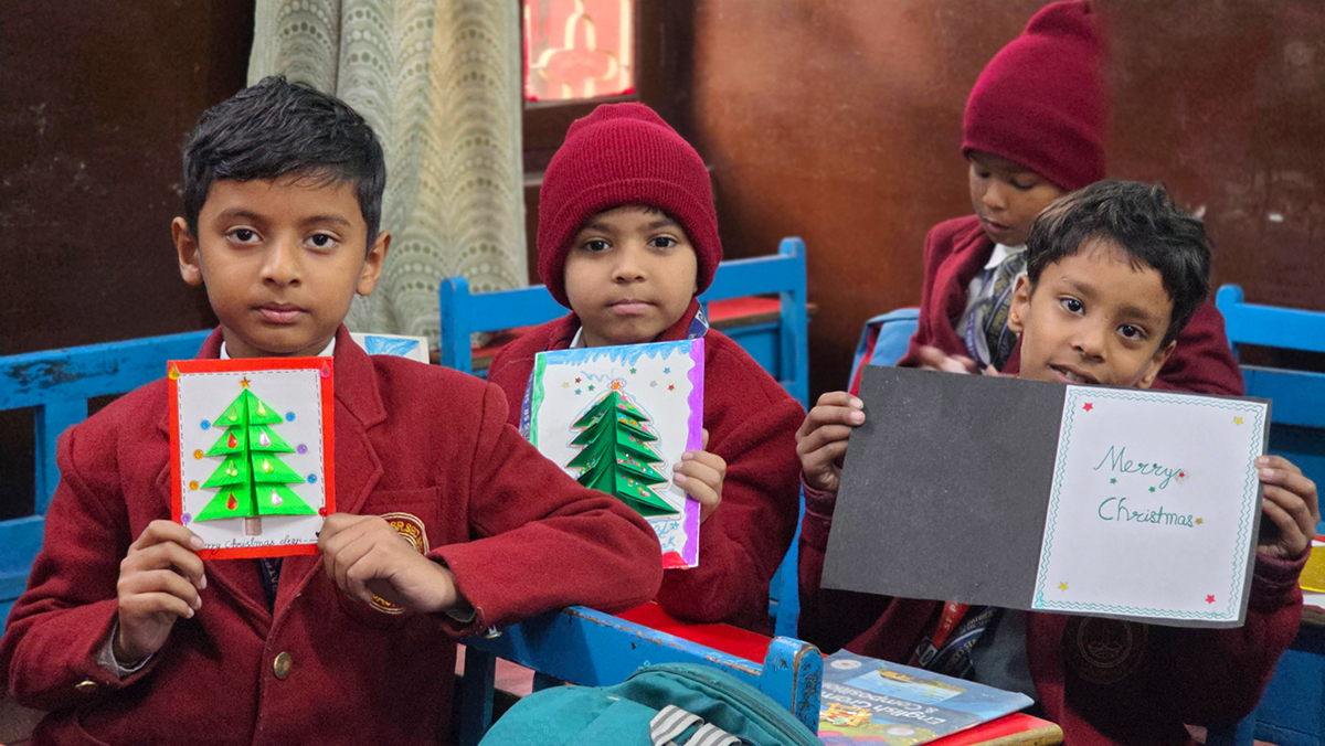 Joyful Christmas Coloring Activity for Young Learners