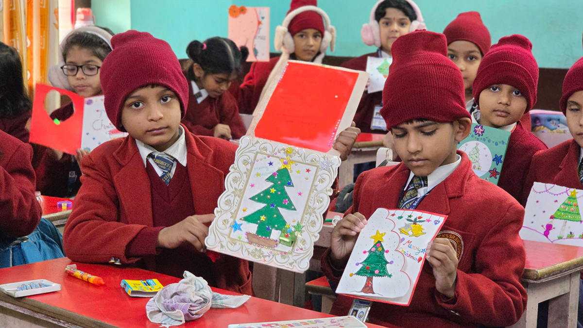 Joyful Christmas Coloring Activity for Young Learners