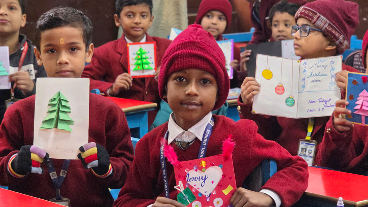 Joyful Christmas Coloring Activity for Young Learners